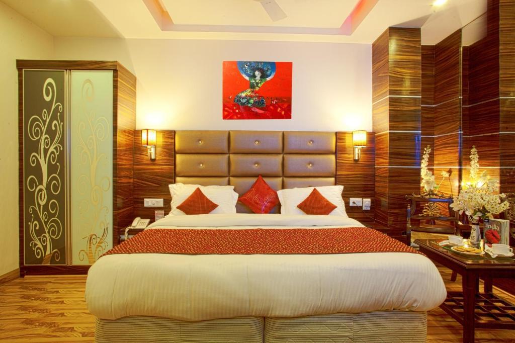 Hotel Delhi 55 -City Center New Delhi Ngoại thất bức ảnh