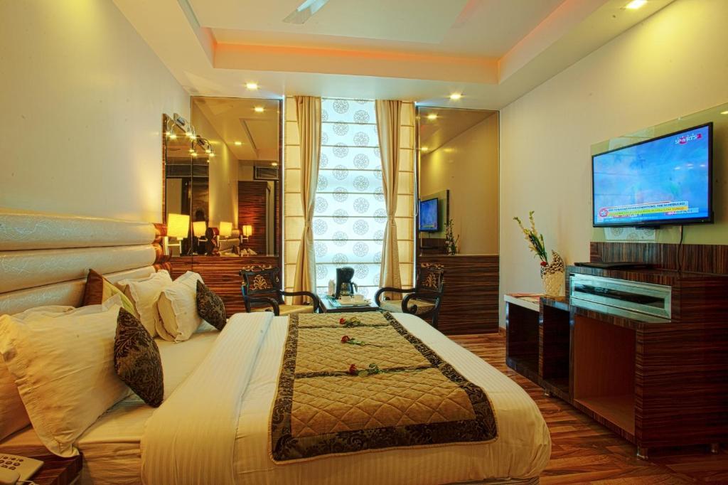 Hotel Delhi 55 -City Center New Delhi Ngoại thất bức ảnh